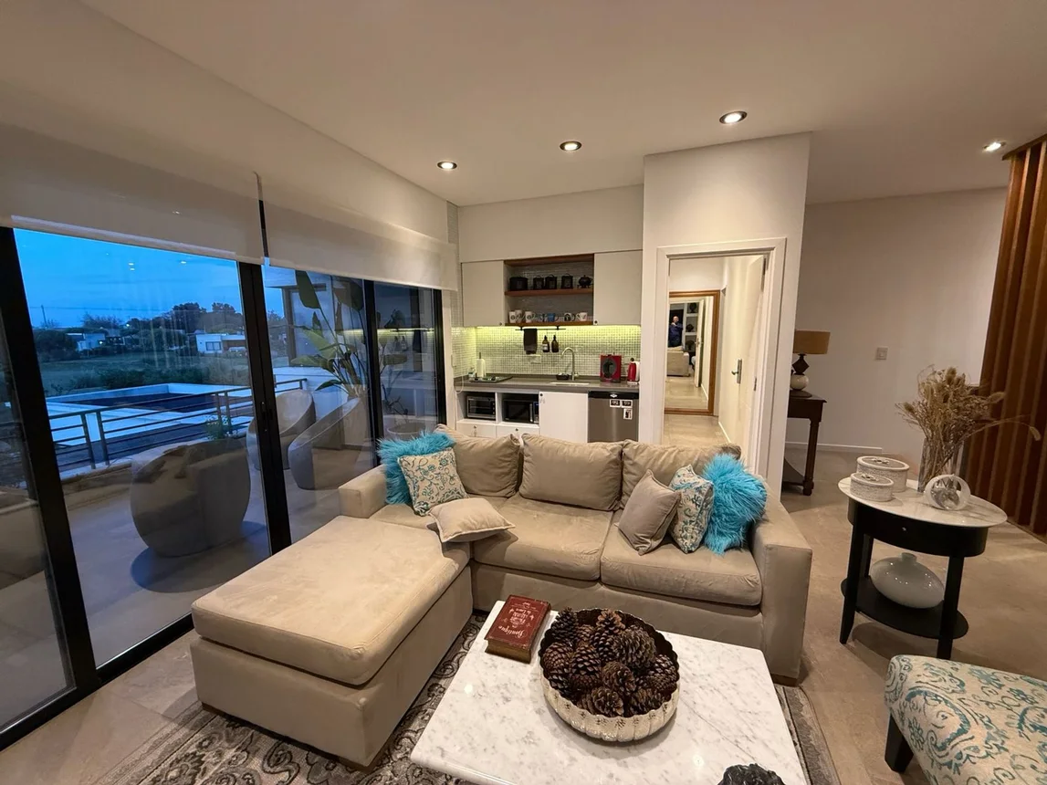 Casa en venta en Pilar, foto 4