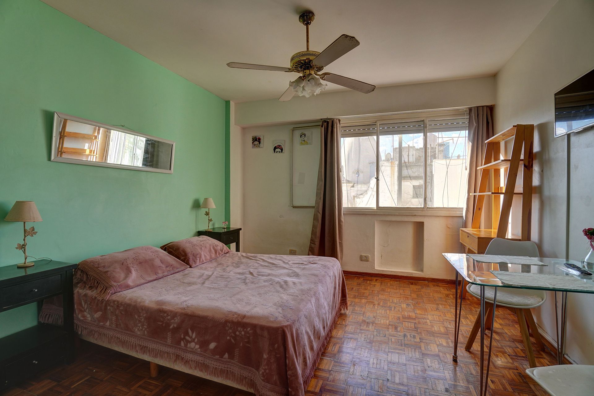 Departamento en Suipacha 400