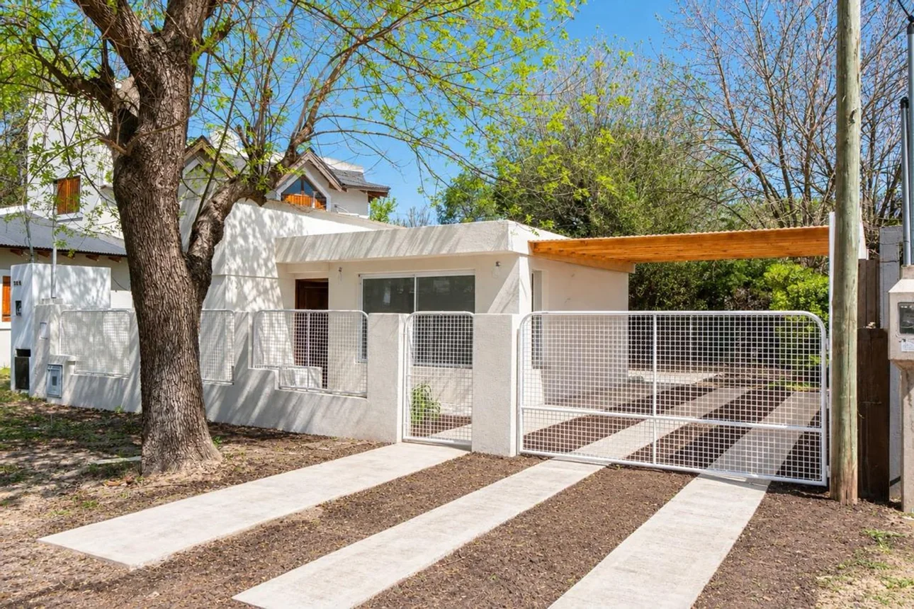 Casa en venta en Manuel B. Gonnet, 26 E/ 501 y Cortada (502) 0