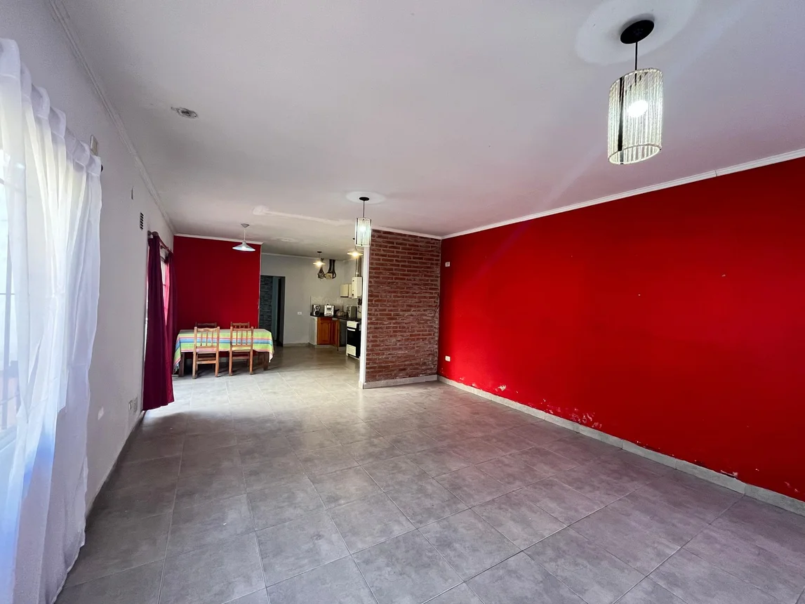 Casa de 3 ambientes en venta en Valentín Alsina, Callao 3800, foto 2