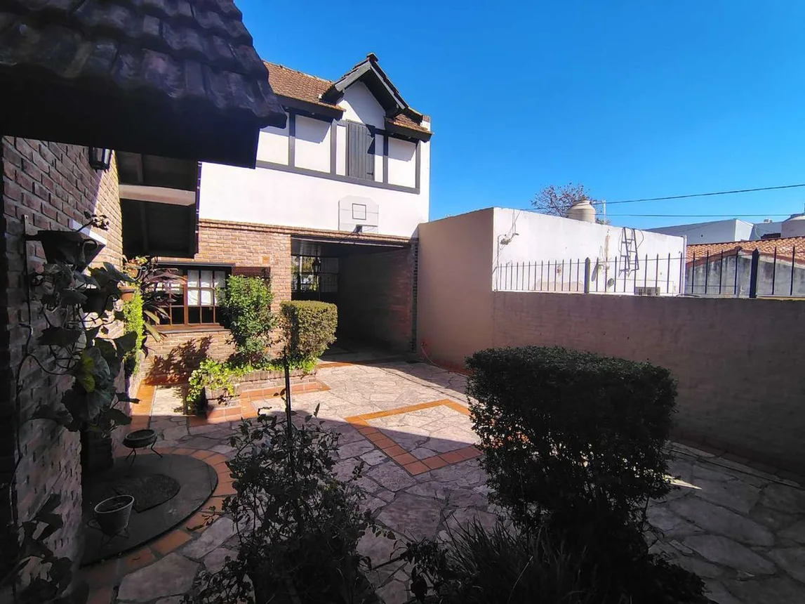 Casa en venta en Hurlingham, foto 5