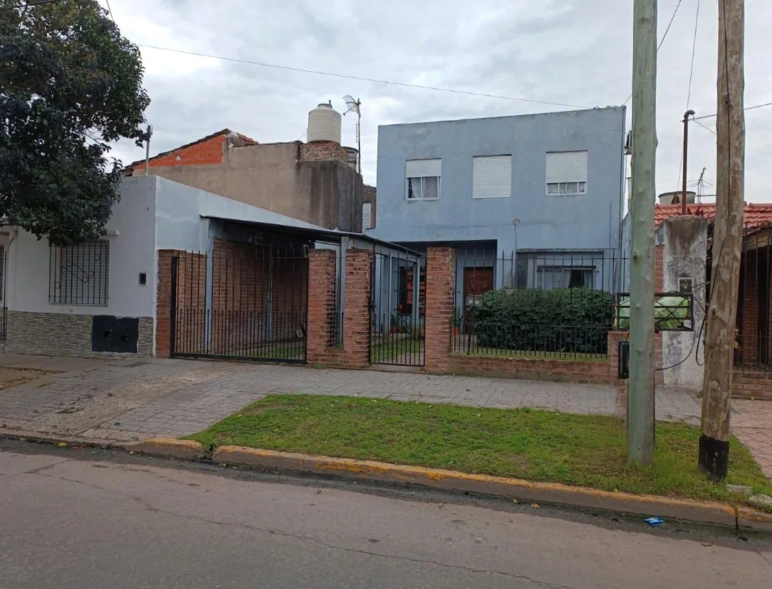 Casa en venta en Lomas de Zamora, foto 2