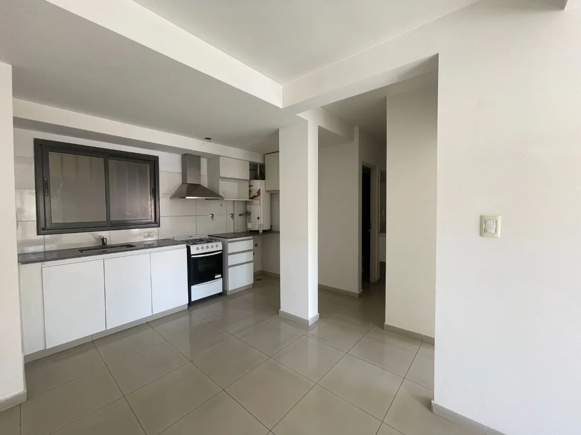 Departamento de 3 ambientes en alquiler en Godoy Cruz, Beltrán 100, foto 3