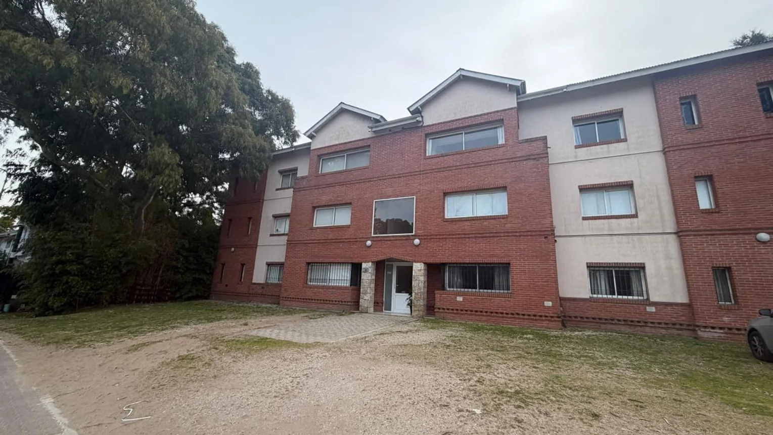 Departamento de 3 ambientes en venta en Pinamar, De Las Totoras y Jason 0