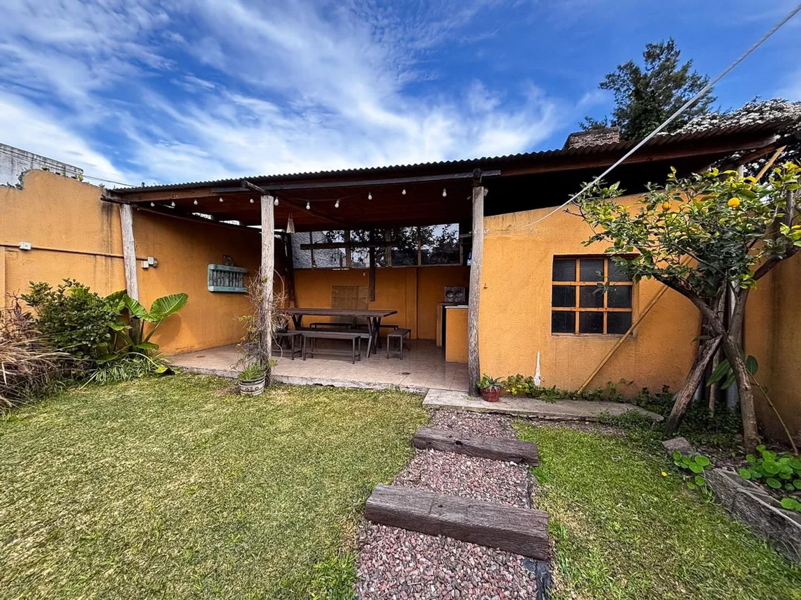 Casa en venta en Morón, foto 5