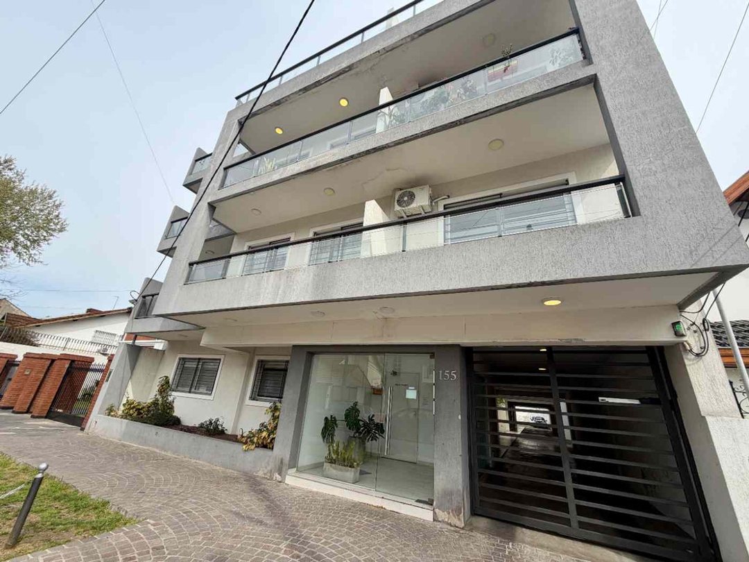 DEPARTAMENTO 2 AMBIENTES EN VENTA LOMAS DE ZAMORA