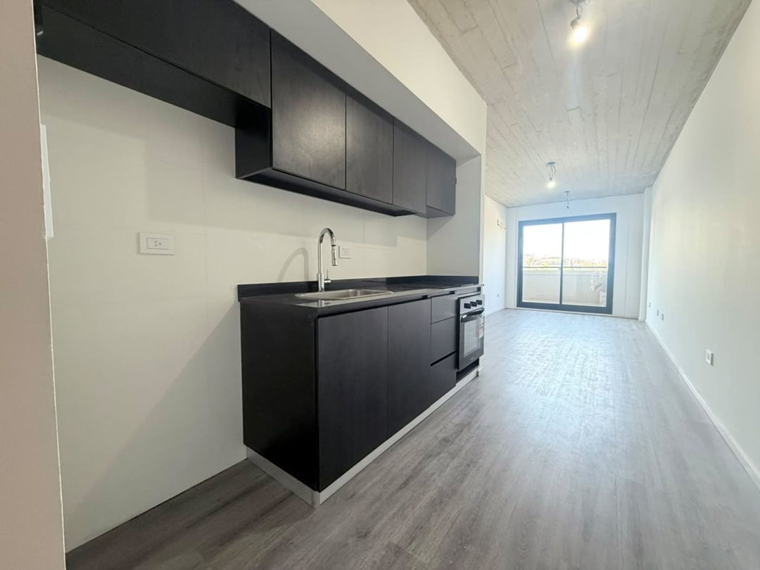 VENDE 2 AMB A ESTRENAR DEVOTO !