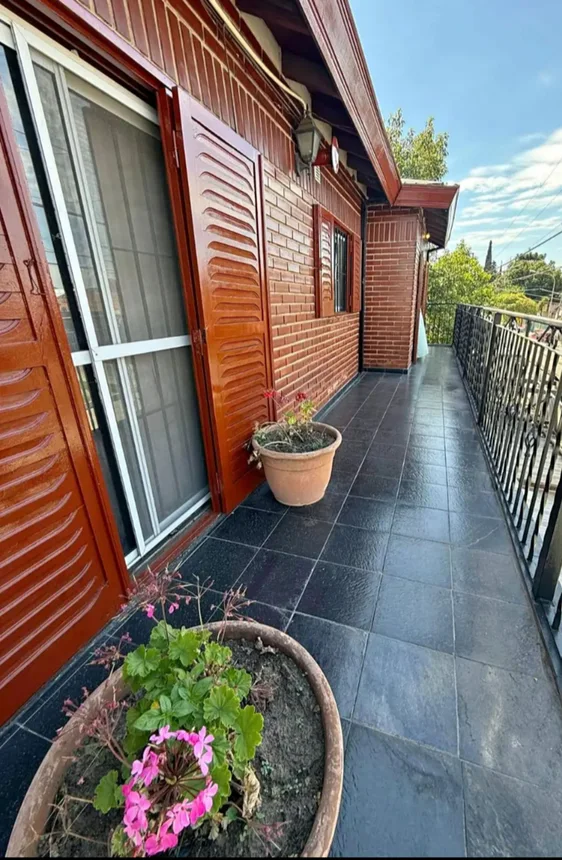 Casa de 4 ambientes en venta en González Catán, Doctor Enrique Simón Pérez 5800, foto 3