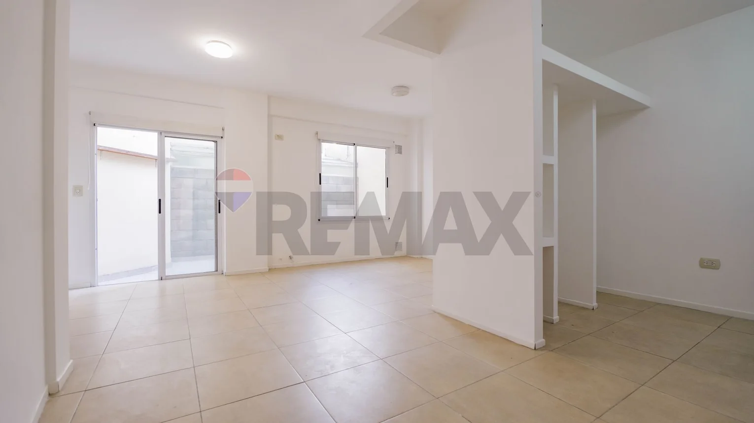 Semipiso de 2 ambientes en venta en Villa Luro, Avenida Rivadavia 9500, foto 4