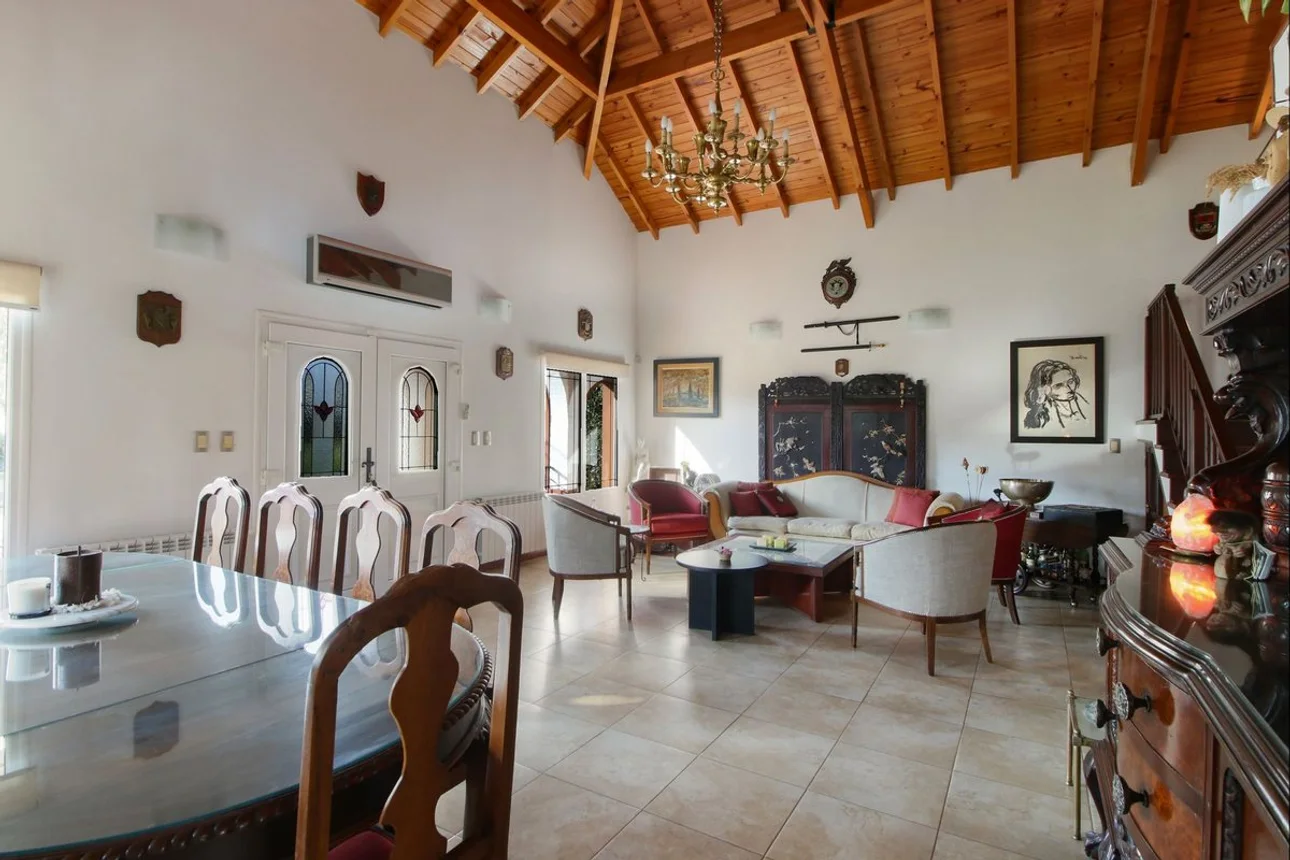 Casa de 5 ambientes en venta en General Rodríguez, Autopista Acceso Oeste 0
