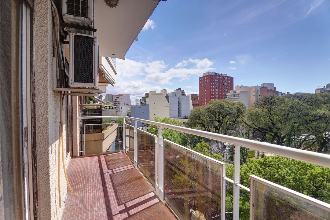 Venta 4 amb c/balcon corrido al frente