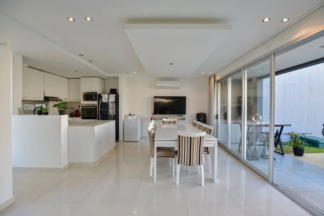 Casa en venta en City Bell, foto 2