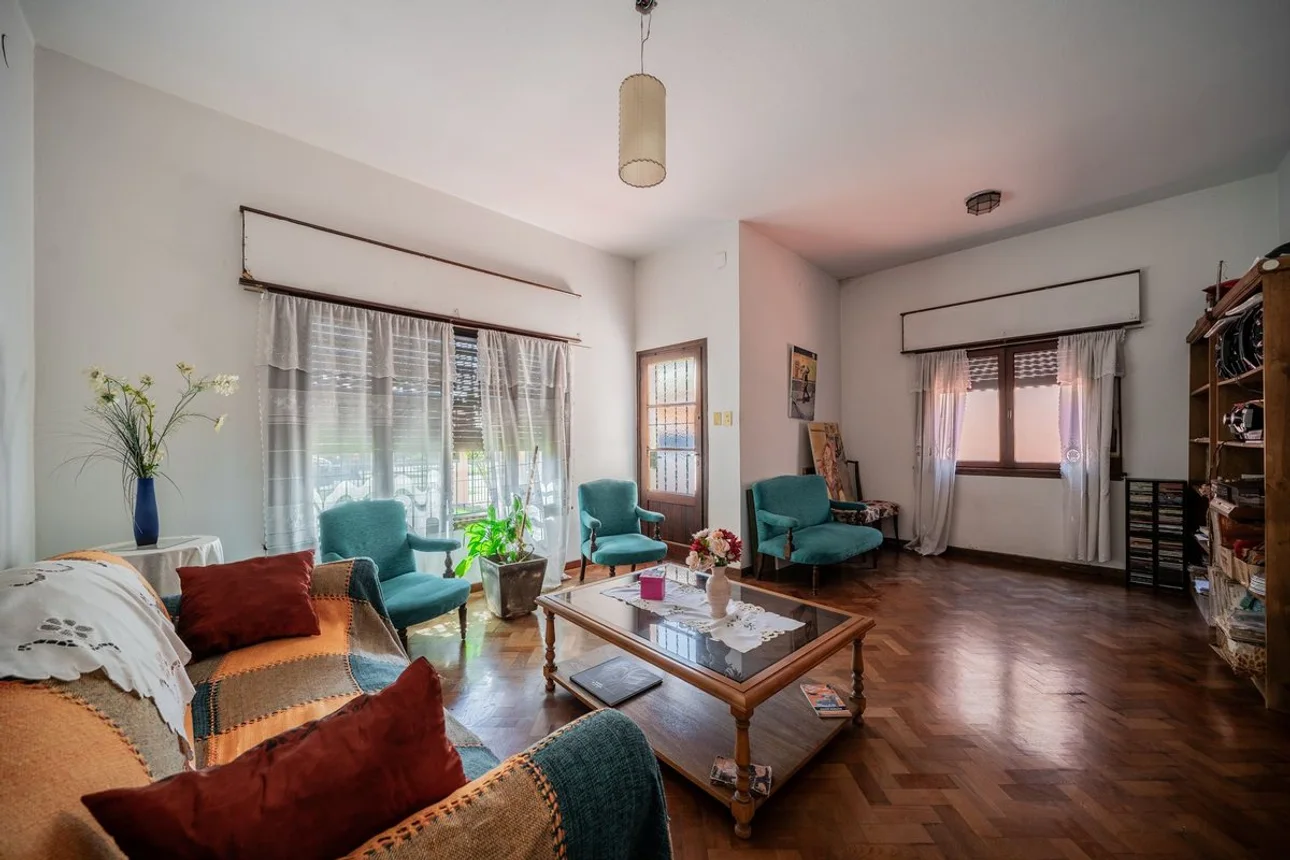 Casa en venta en Paso del Rey, foto 3