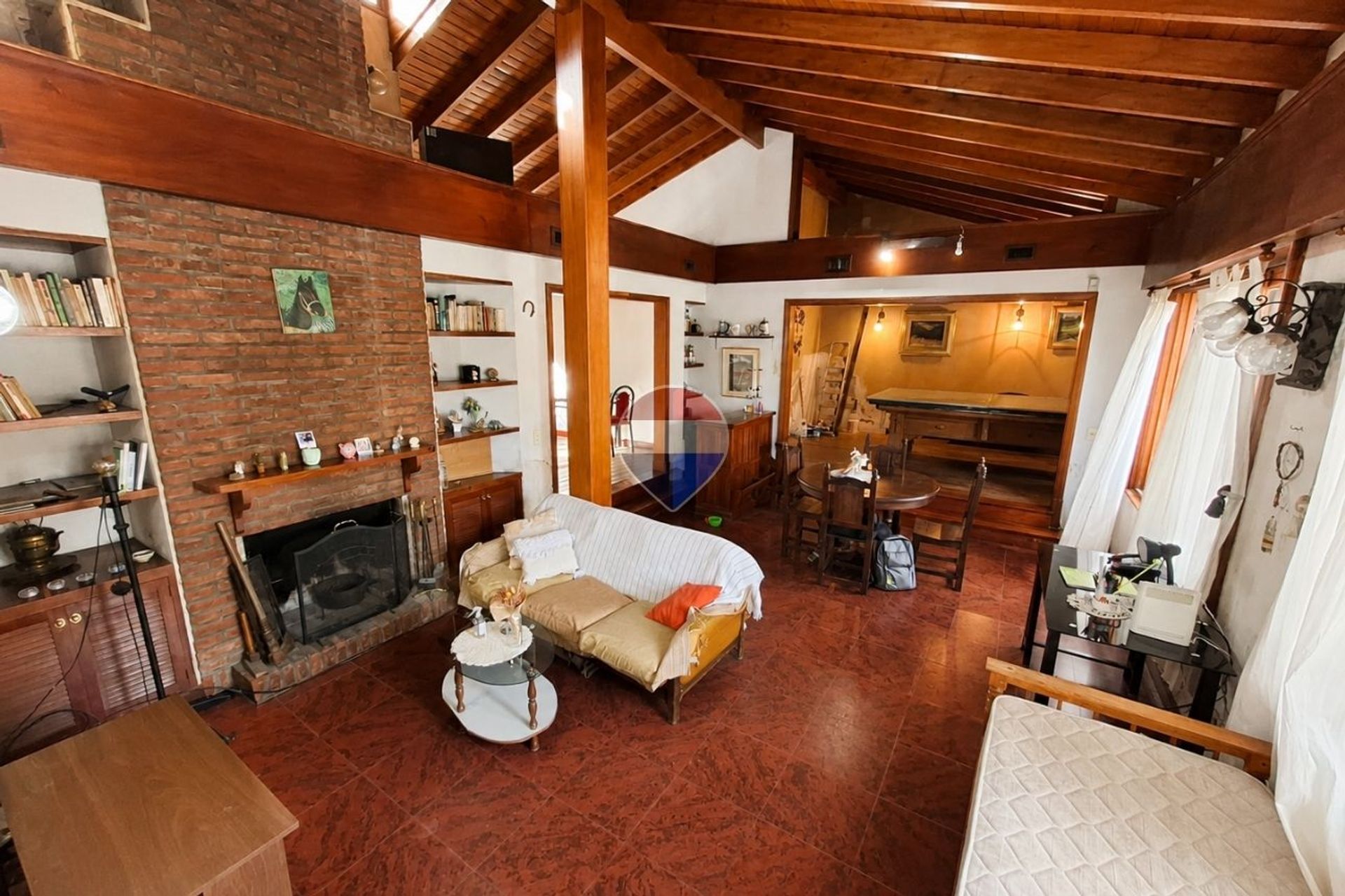 Foto 7 — VENTA CASA 4 AMB COCHERA Y PILETA VILLA LA FLORIDA