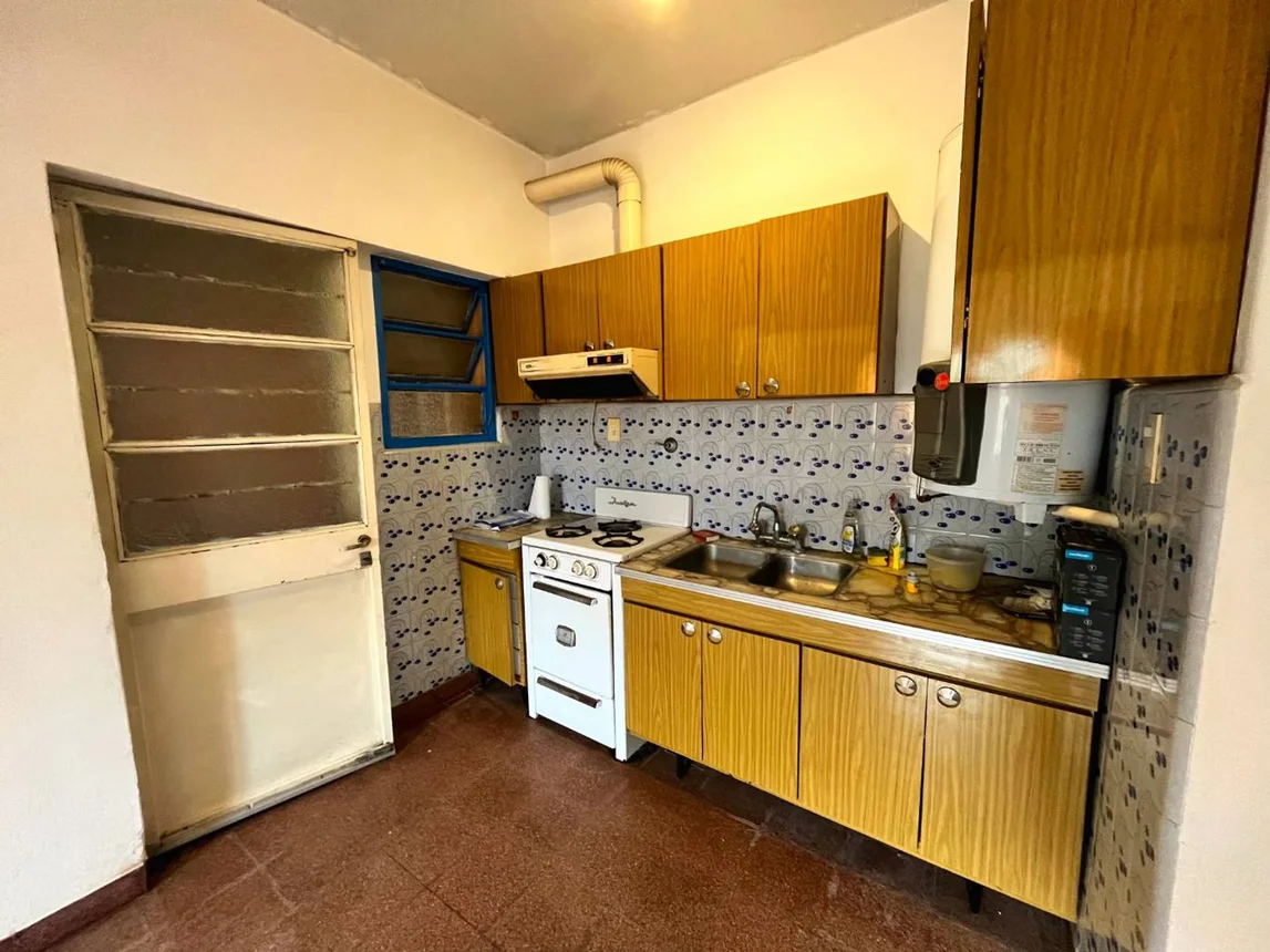 Casa de 3 ambientes en venta en Burzaco, Eva Peron 800, foto 3