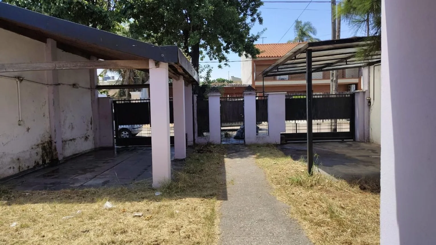 Casa en venta en Bernal Oeste, foto 2