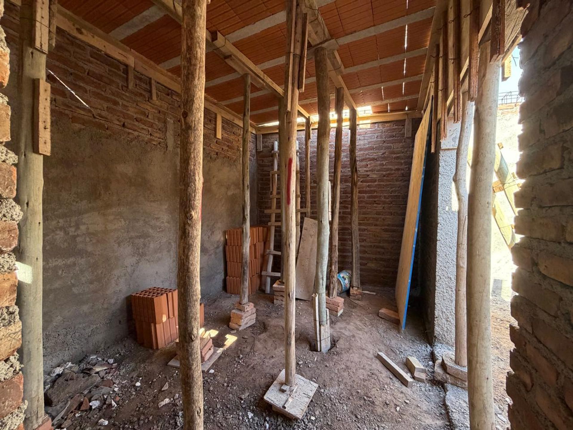 Foto 6 — DEPARTAMENTO PLANTA ALTA, CON BAÑO EN SUITE, MAIPU
