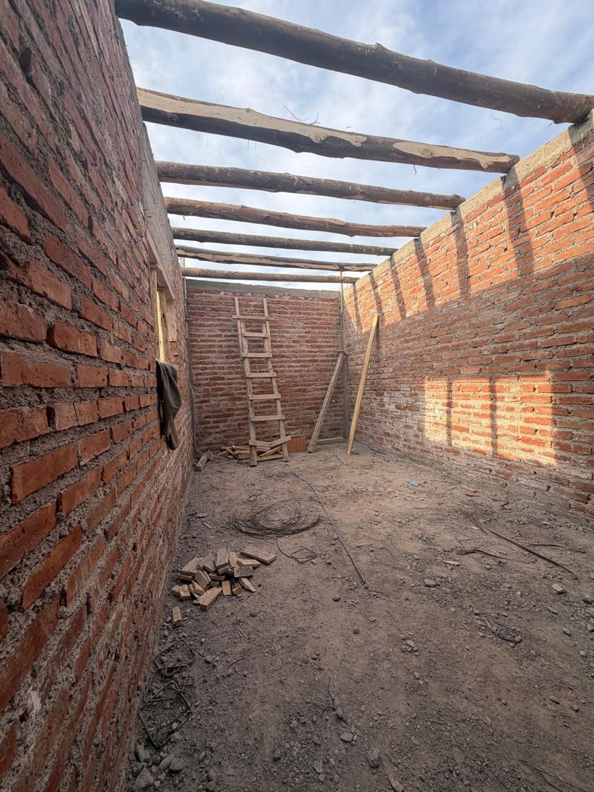 Foto 20 — DEPARTAMENTO PLANTA ALTA, CON BAÑO EN SUITE, MAIPU