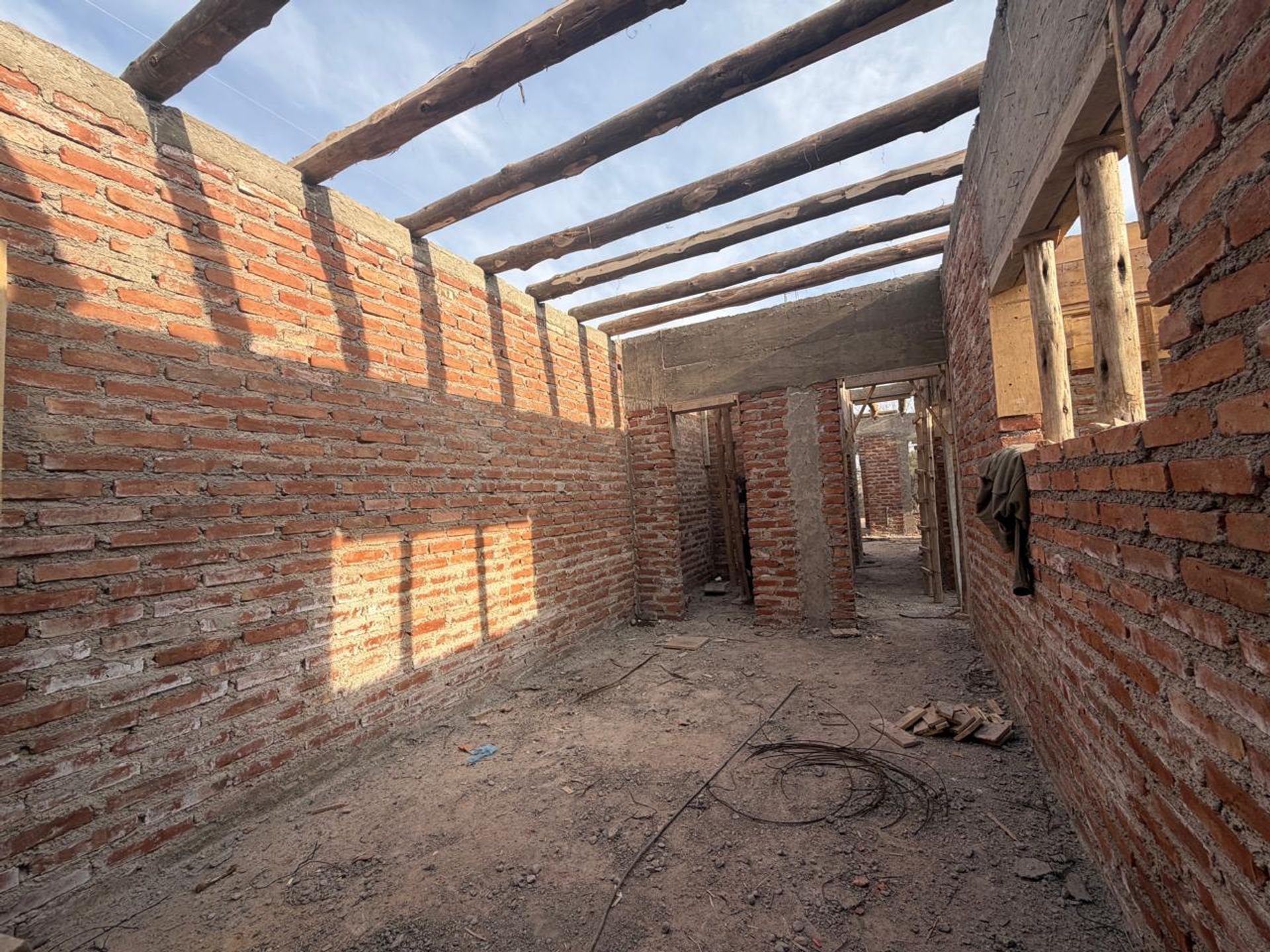 Foto 5 — DEPARTAMENTO PLANTA ALTA, CON BAÑO EN SUITE, MAIPU
