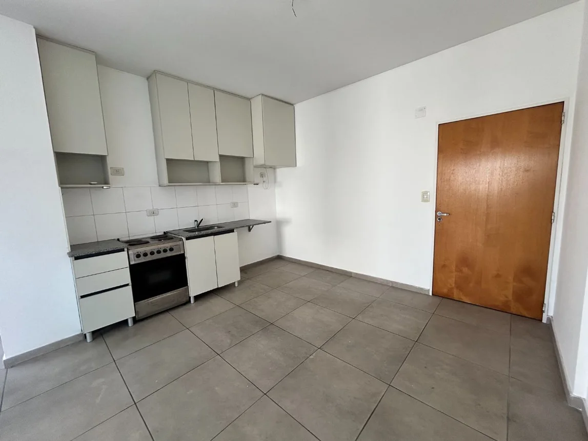 Monoambiente en venta en Flores, Quirno 300, foto 3