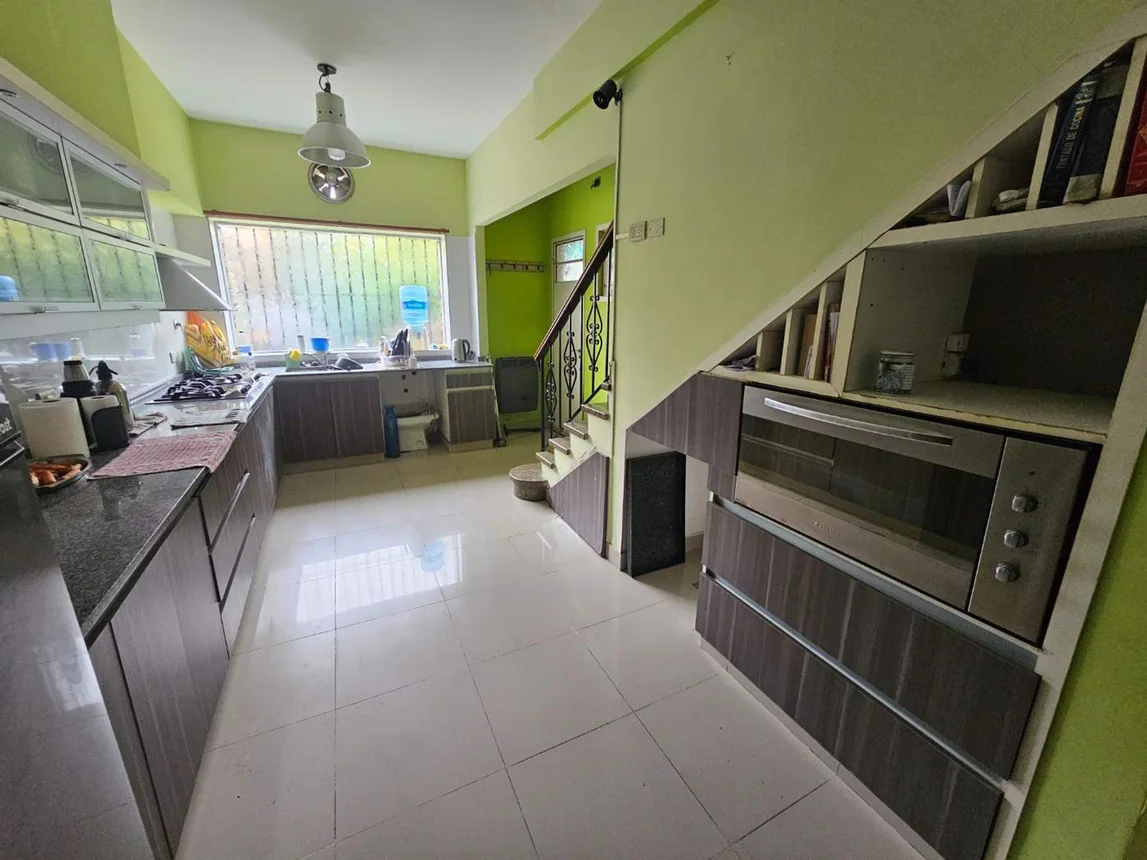 Casa en venta en Castelar, foto 4