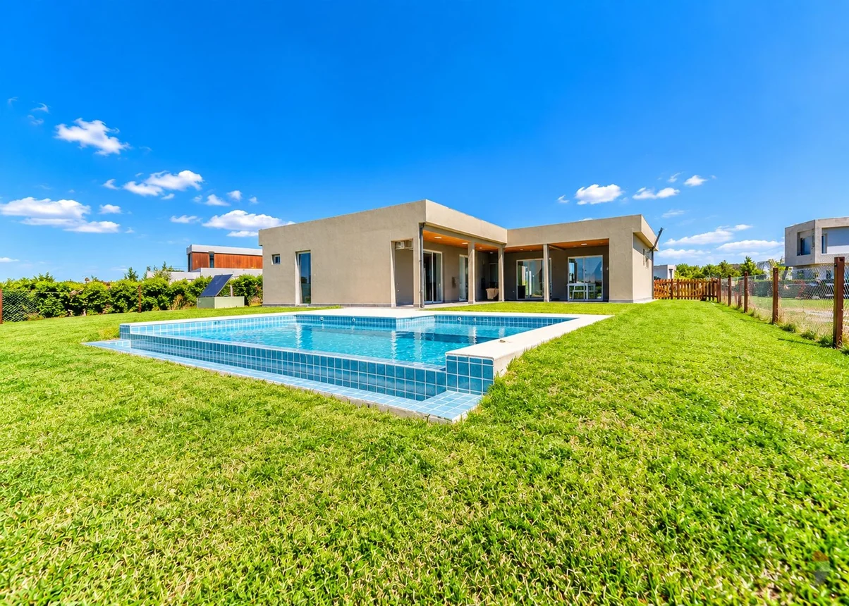 Casa en venta en Pilar, foto 4