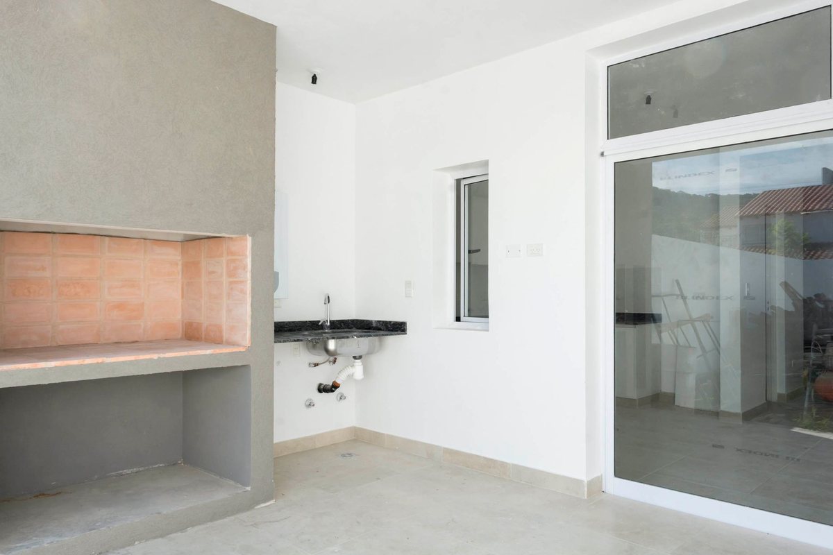CASA DUPLEX 2 DORM VENTA B° UNIVERSIDAD CATOLICA - foto 10