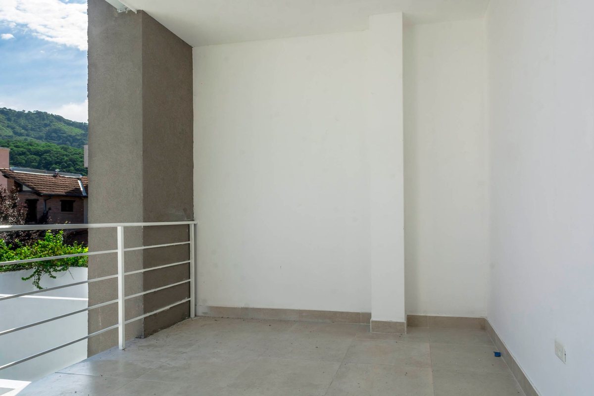 CASA DUPLEX 2 DORM VENTA B° UNIVERSIDAD CATOLICA - foto 18