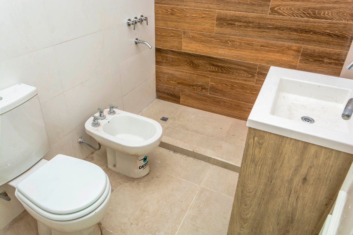 CASA DUPLEX 2 DORM VENTA B° UNIVERSIDAD CATOLICA - foto 7