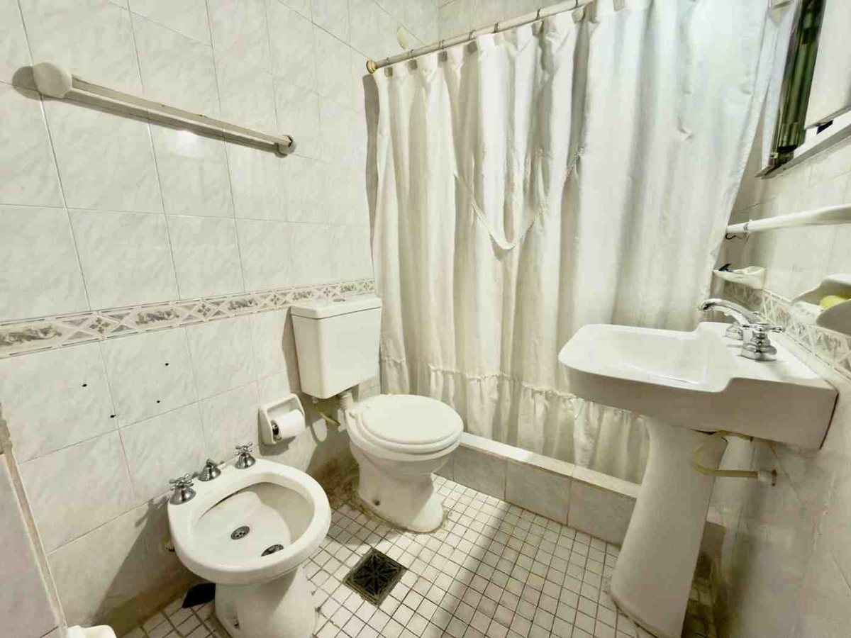 DEPARTAMENTO VENTA AV. BELGRANO CENTRO 2 DORM - foto 17