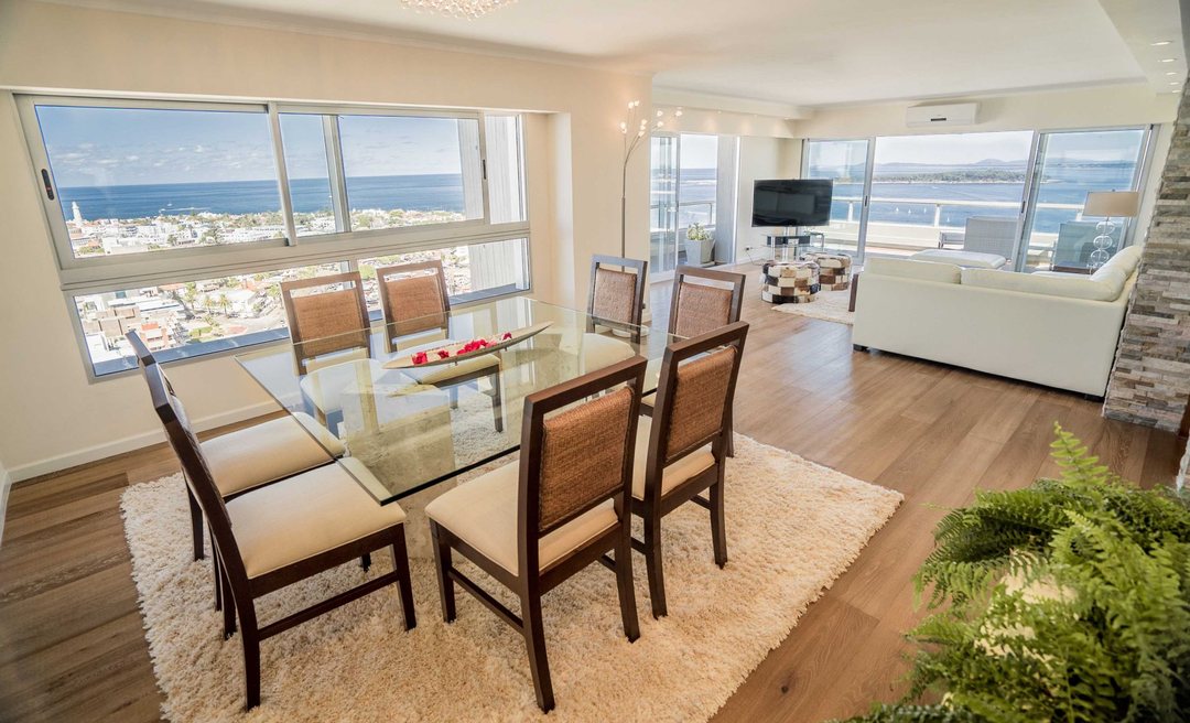 DEPARTAMENTO PENTHOUSE EN VENTA VISTA 180 GRADOS