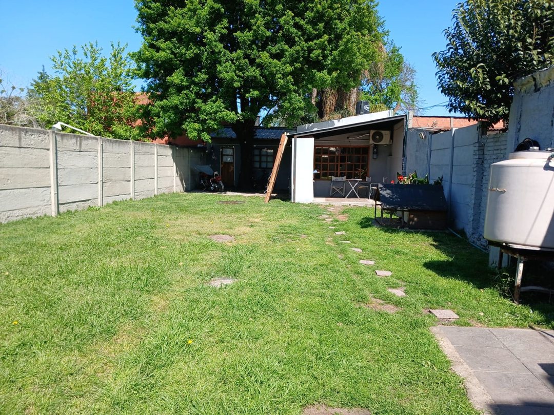 VENTA CASA CON TERRENO JOSE MARMOL