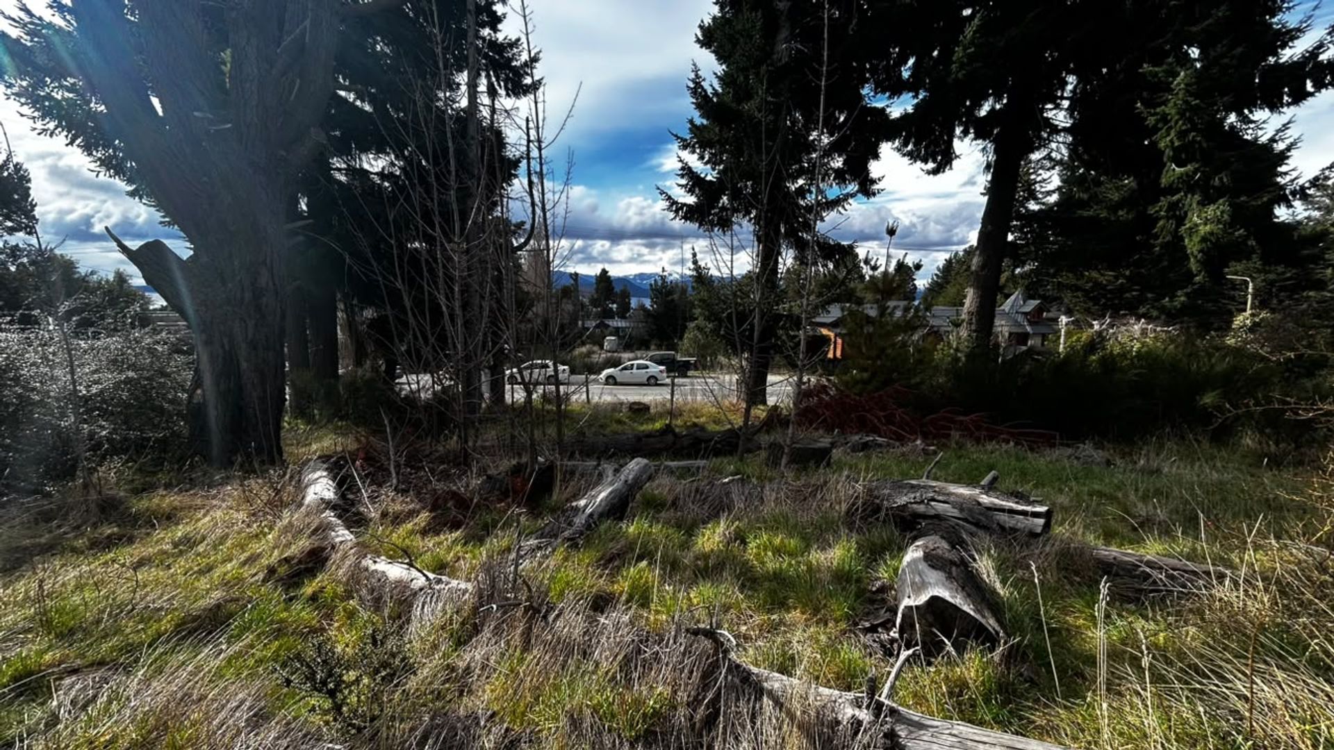 Foto 9 — Lote en alquiler sobre avenida Bustillo