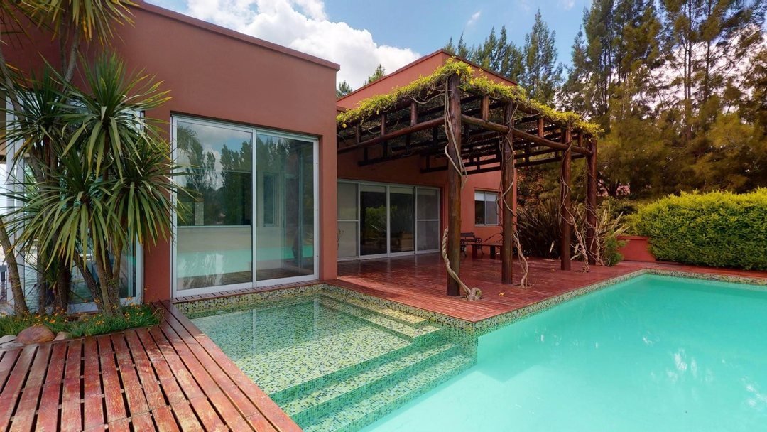 VENTA DE CASA CAMPOS DE ROCA