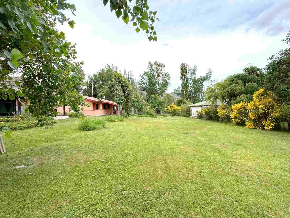 Casa en venta con amplio jardín en potrerillos, foto 5