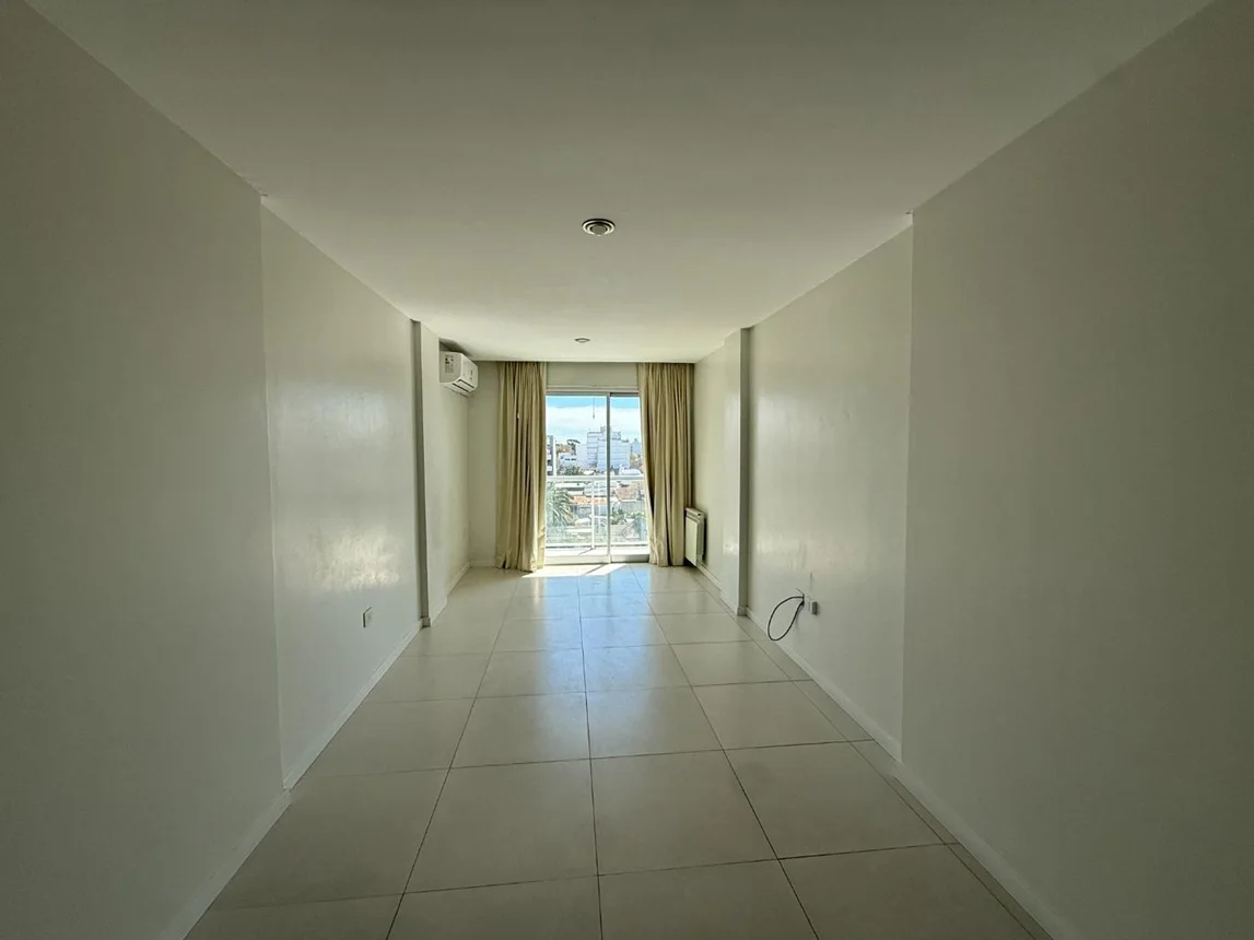 Monoambiente en alquiler en La Plata, Calle 36 Entre 6 y 7 500, foto 4
