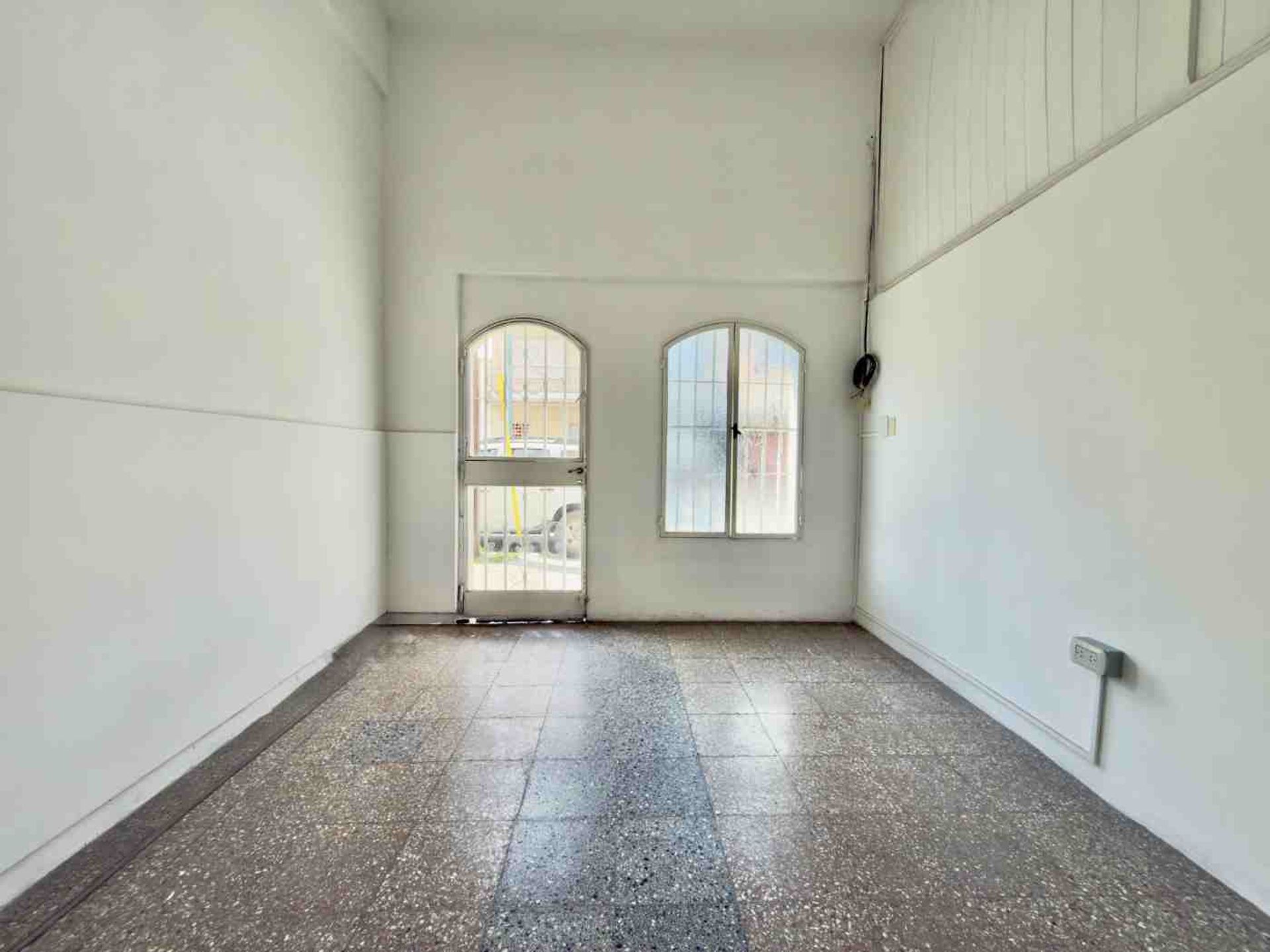 OFICINAS EN VENTA MACROCENTRO INVERSION - foto 2
