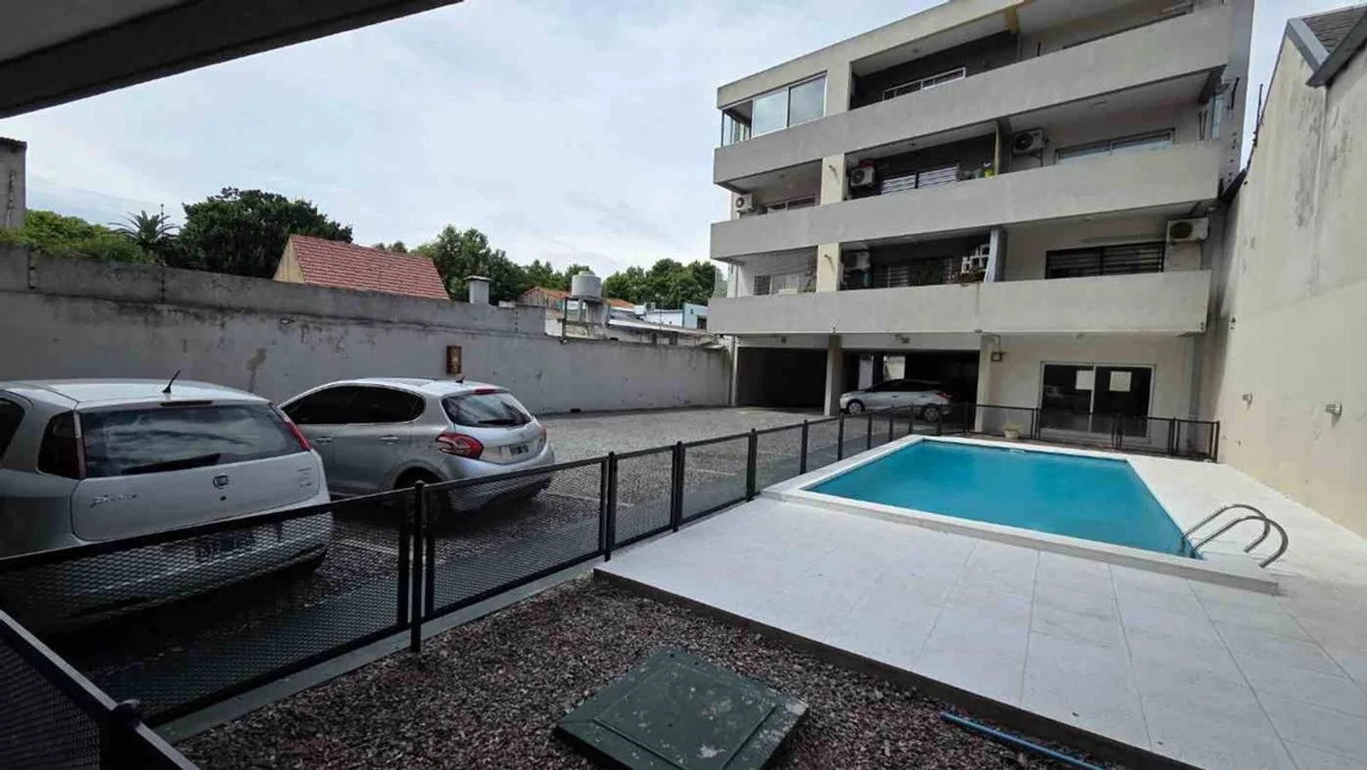 Departamento de 2 ambientes en venta en Bernal Este, Chacabuco 700
