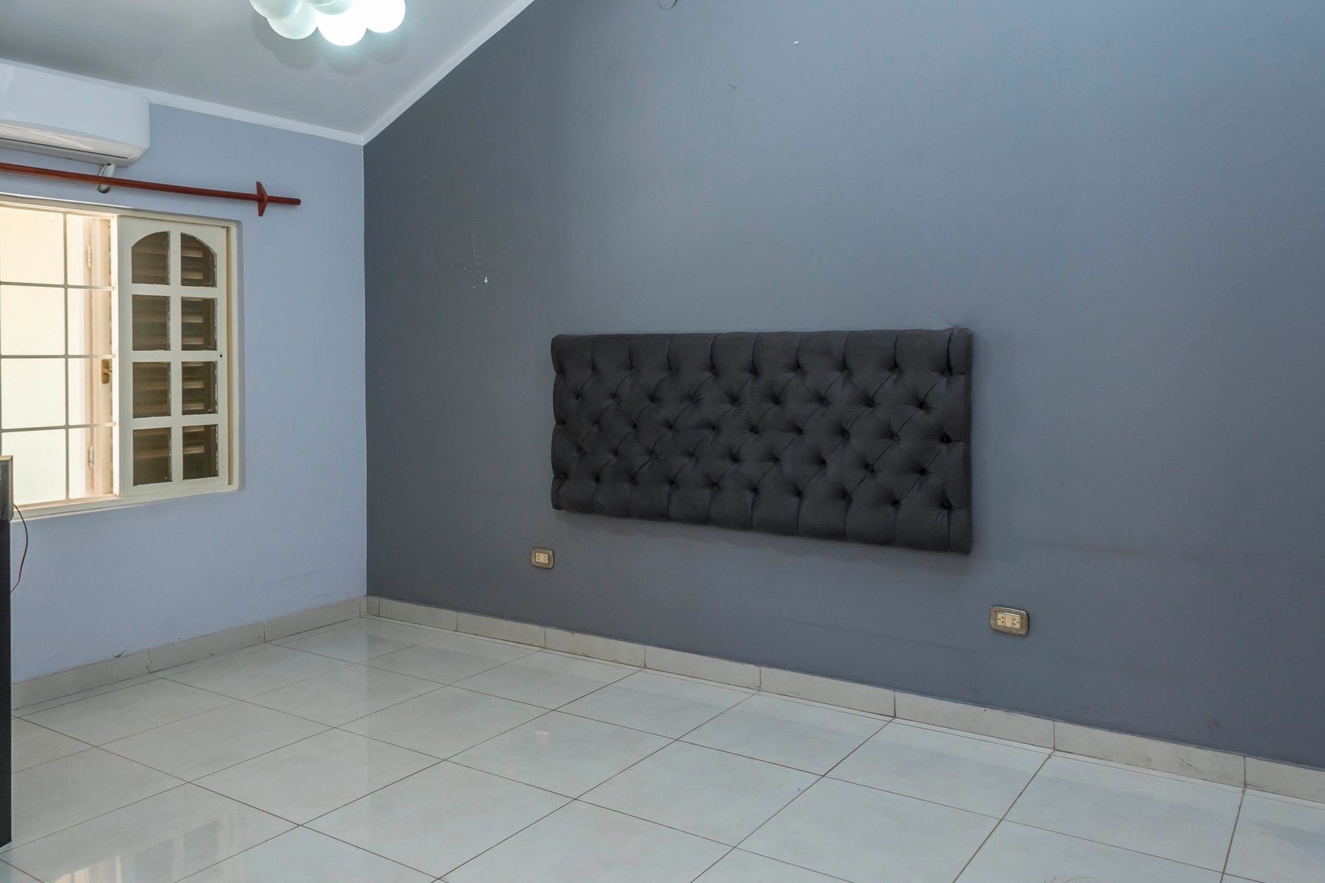 CASA EN VENTA VILLA REBECA CON DEPTO ZONA SUR - foto 12
