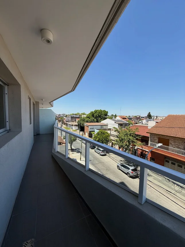 Departamento en venta en Caseros, foto 2