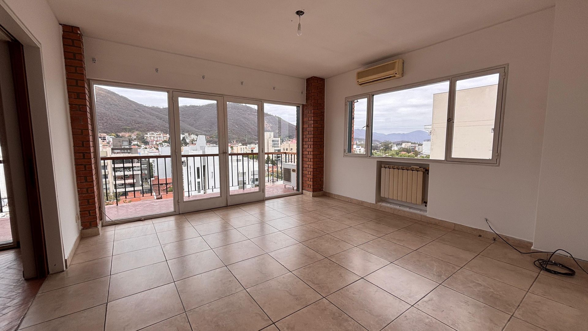 VENTA DEPTO ZONA CENTRO DUEÑO FINANCIA DIRECTO - foto 4