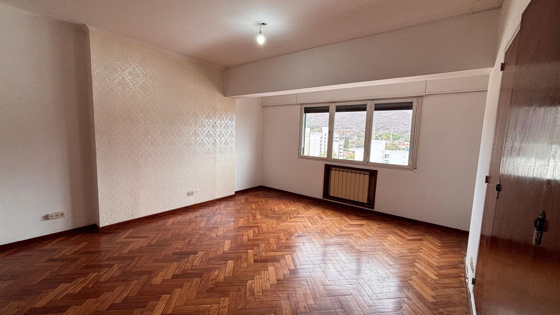 VENTA DEPTO ZONA CENTRO DUEÑO FINANCIA DIRECTO - foto 3