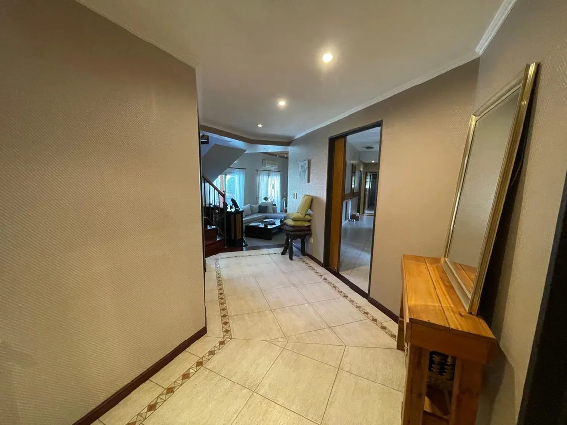 Casa en venta en Belén de Escobar, foto 3