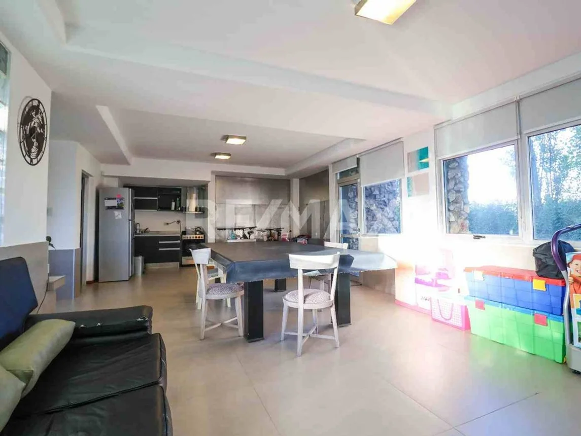 Casa de 7 ambientes en venta en Neuquén, Barrio la Zagala Uf 09 0, foto 3
