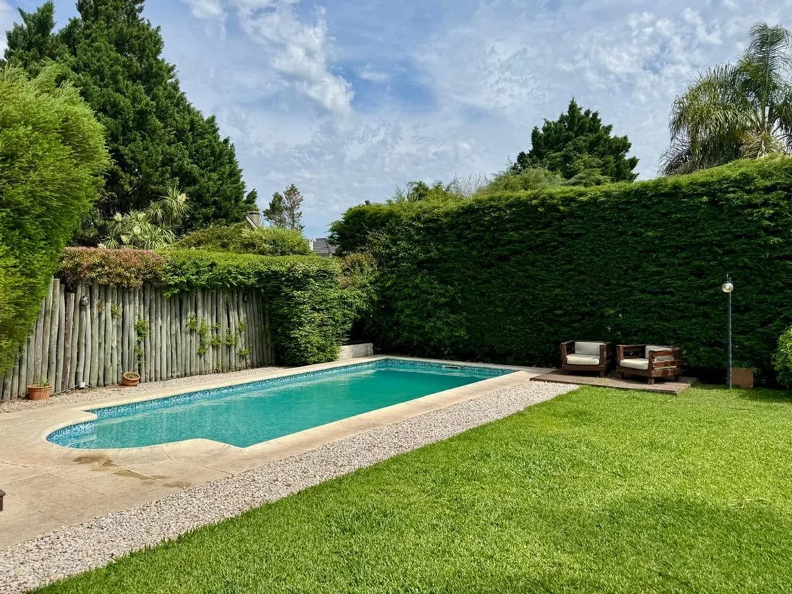 Casa de 7 ambientes en venta en Manuel Alberti, Golf Club Corona 2500, foto 3