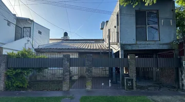 Casa en venta en El Talar + dpto independiente