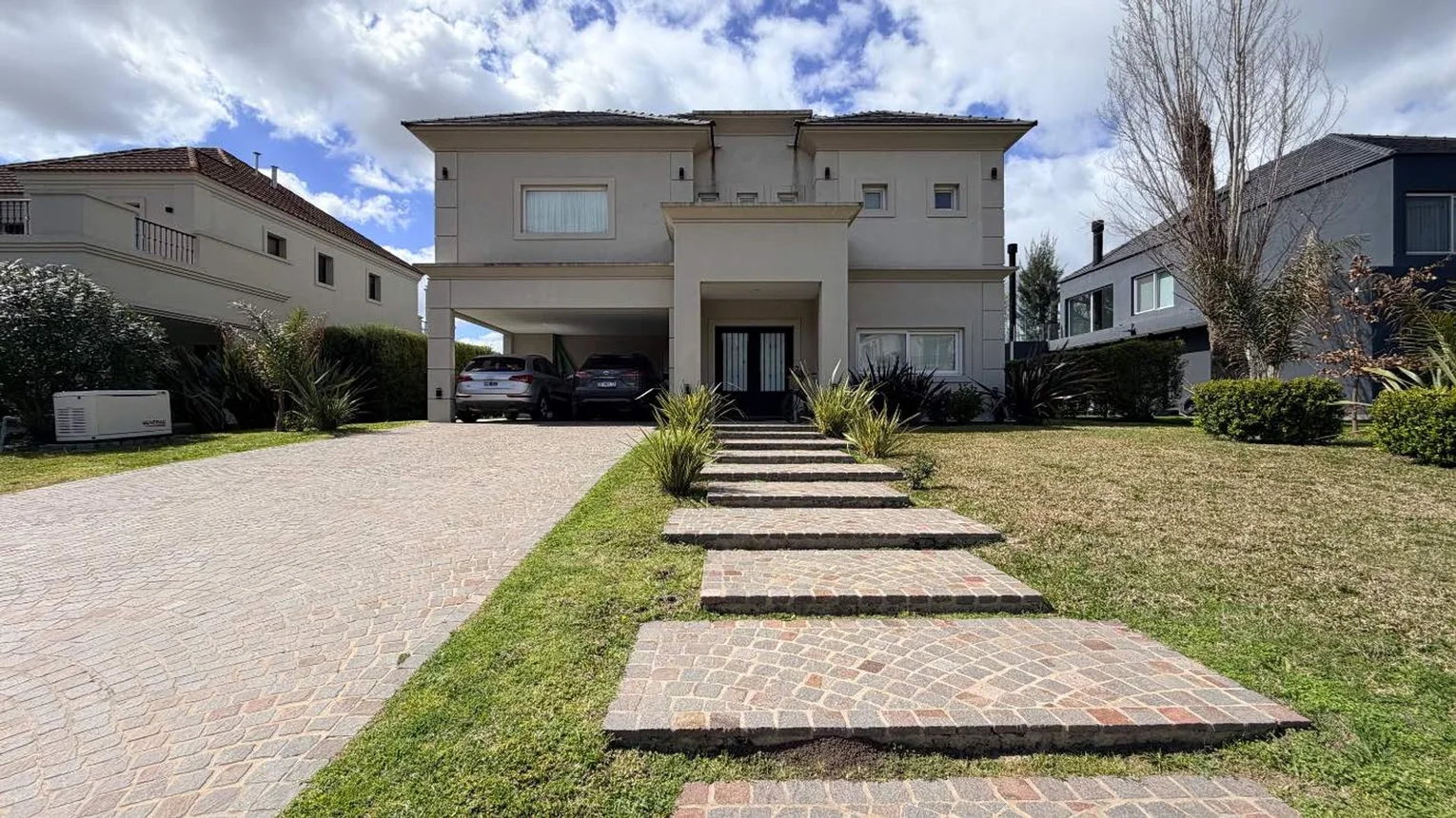 Casa en venta en Canning, foto 2