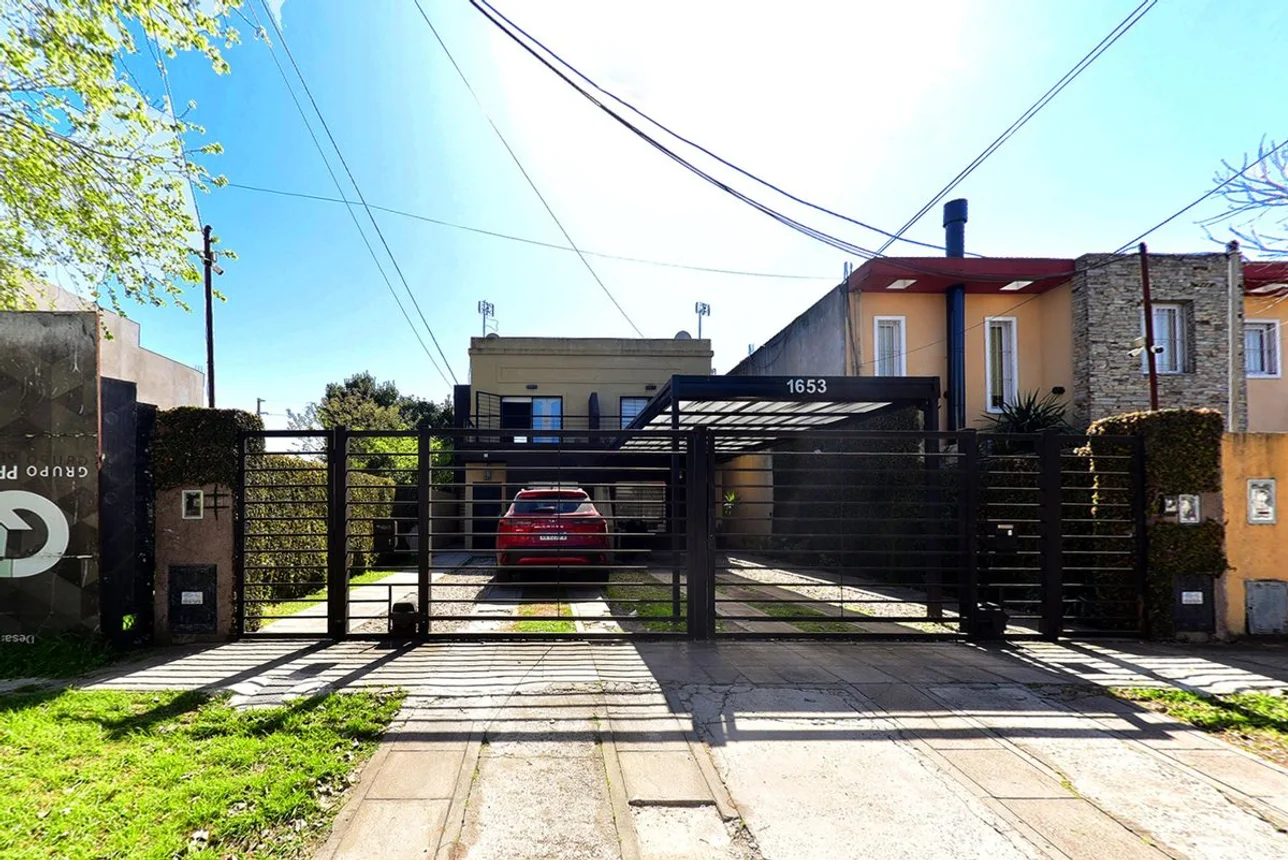 Casa dúplex de 3 ambientes en venta en Ituzaingó, La Piedad 1600, foto 2