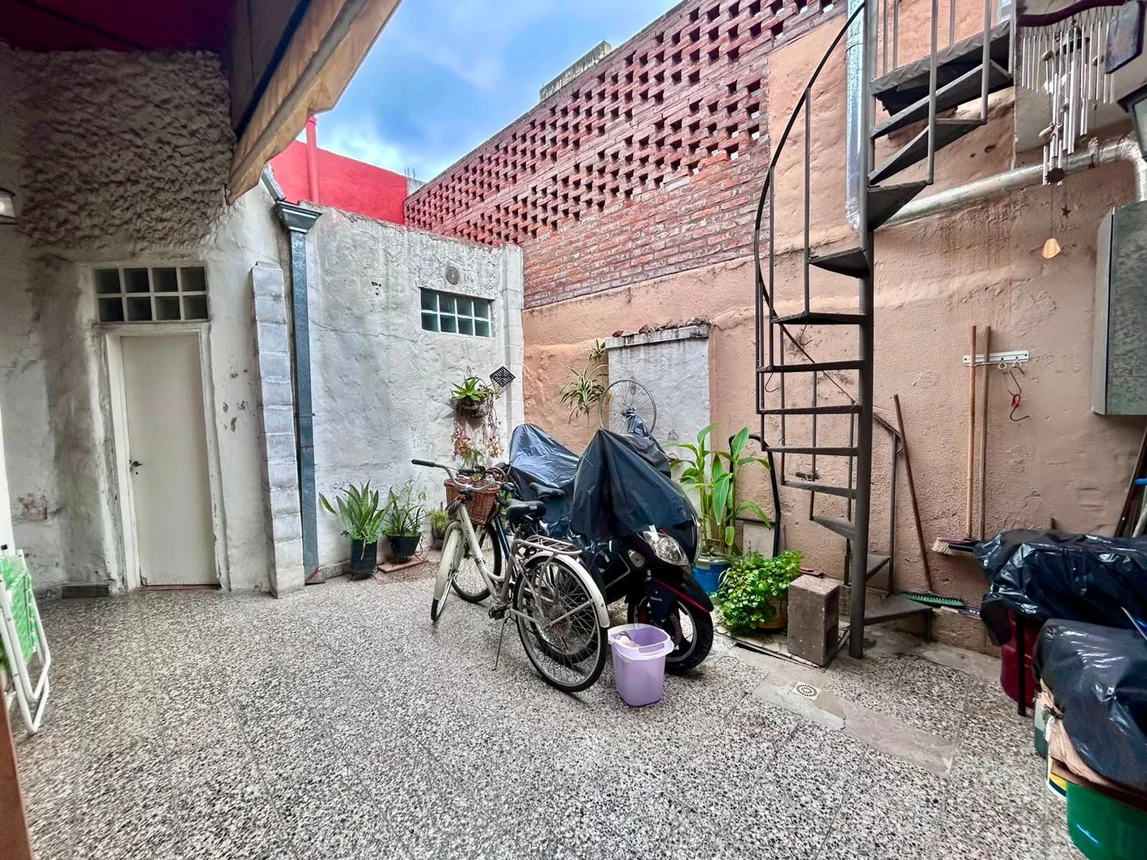 Casa de 3 ambientes en venta en Parque Avellaneda, Tapalqué 4800