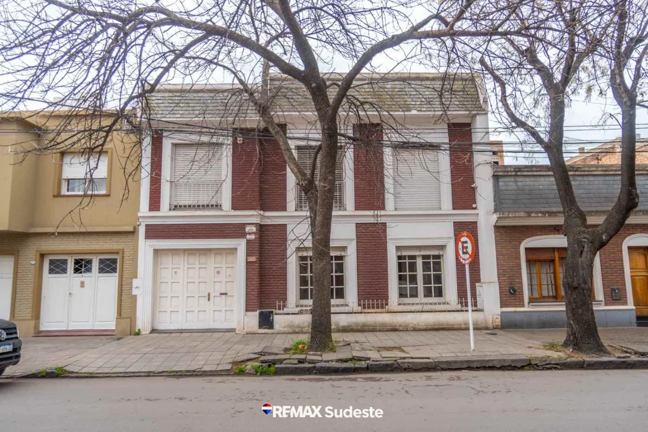 Casa en venta en Bahía Blanca, foto 2